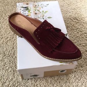 Mi.iM BERLIN | TASSELED FAUX SUEDE LOAFER MULES